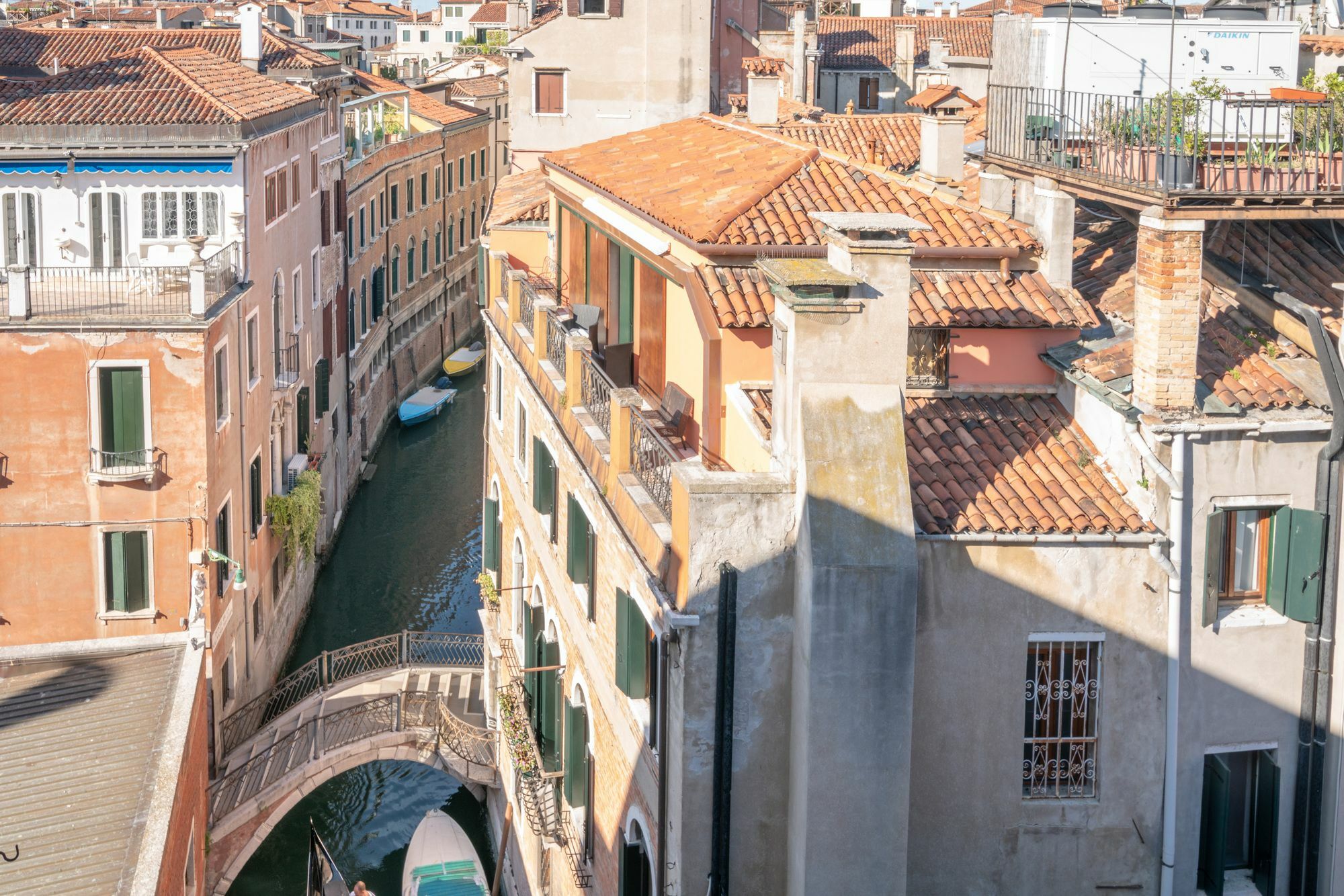 Apartamento Ve.N.I.Ce Cera Angels' Attic Venecia Exterior foto